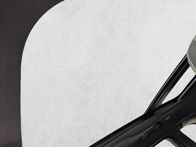 used 2021 Land Rover Range Rover Velar car, priced at $34,495