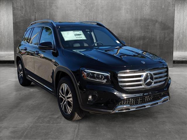 new 2024 Mercedes-Benz GLB 250 car, priced at $47,995