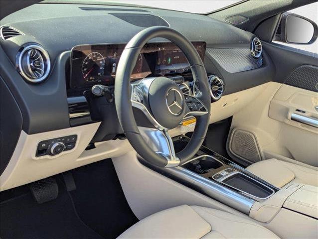 new 2025 Mercedes-Benz GLA 250 car, priced at $45,650