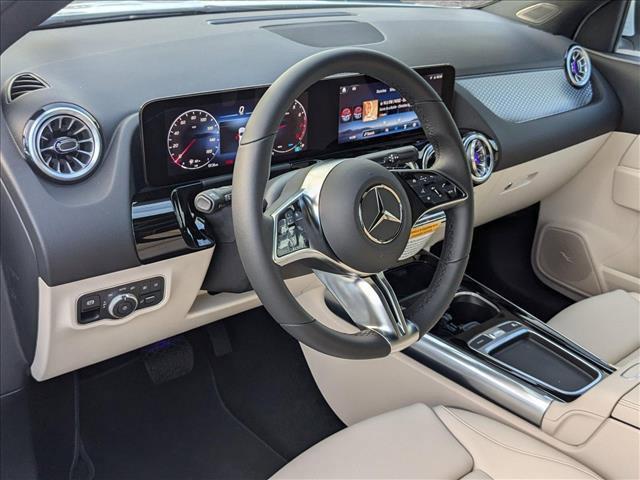 new 2025 Mercedes-Benz GLA 250 car, priced at $45,845