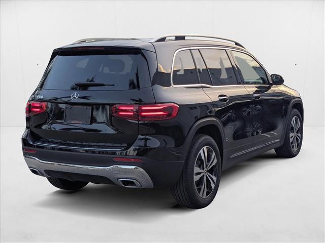 new 2025 Mercedes-Benz GLB 250 car, priced at $47,145