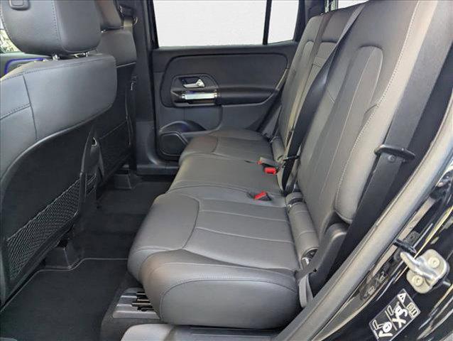 new 2025 Mercedes-Benz GLB 250 car, priced at $47,145