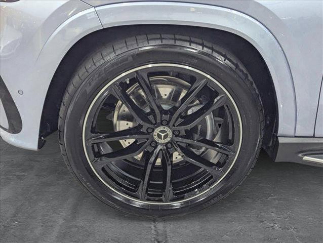 new 2025 Mercedes-Benz GLS 580 car, priced at $142,635