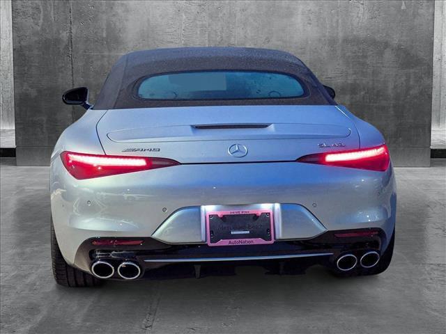 new 2025 Mercedes-Benz AMG SL 43 car, priced at $116,470