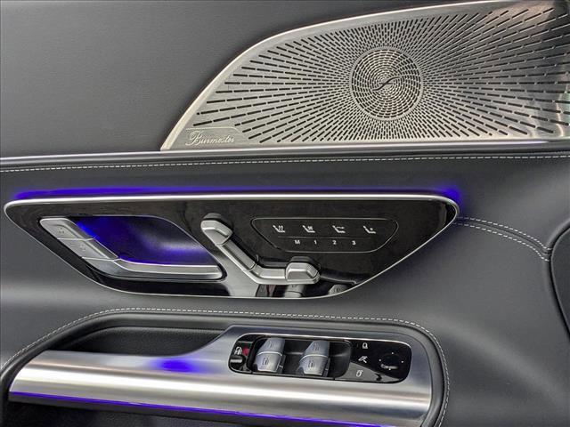 used 2022 Mercedes-Benz AMG SL 63 car, priced at $121,995