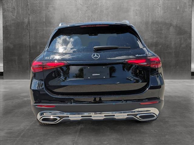 new 2024 Mercedes-Benz GLC 300 car, priced at $53,415