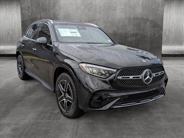 new 2024 Mercedes-Benz GLC 300 car, priced at $58,335