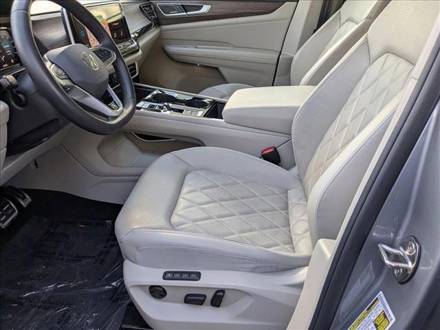 used 2024 Volkswagen Atlas car, priced at $36,995