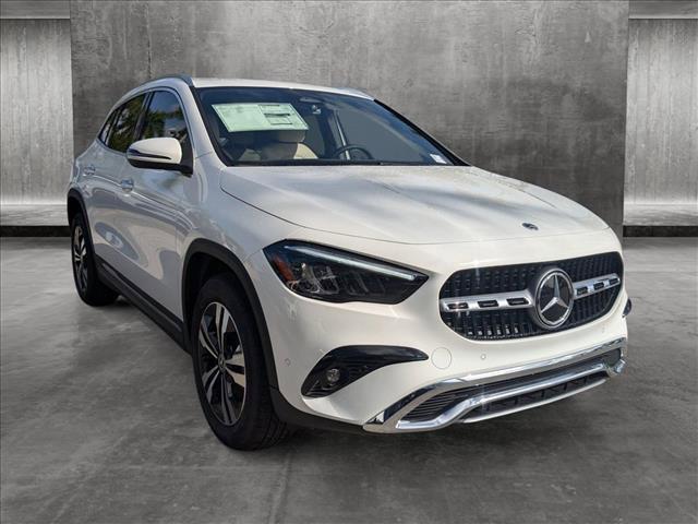 new 2025 Mercedes-Benz GLA 250 car, priced at $44,345