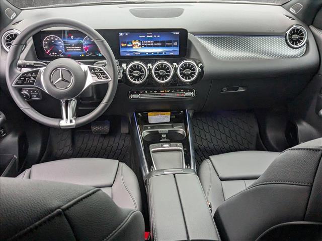 new 2025 Mercedes-Benz GLA 250 car, priced at $45,875