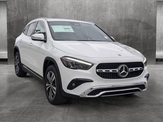 new 2025 Mercedes-Benz GLA 250 car, priced at $45,875