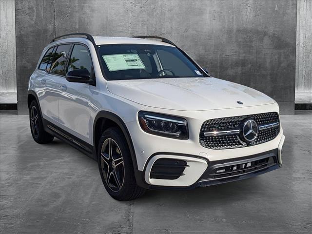 new 2025 Mercedes-Benz GLB 250 car, priced at $51,975