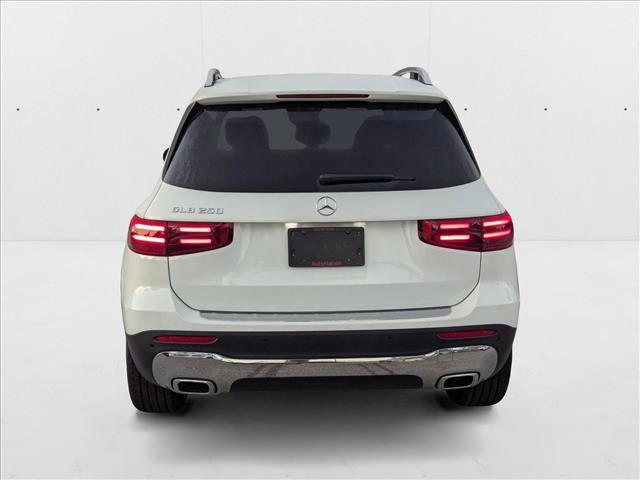 new 2025 Mercedes-Benz GLB 250 car, priced at $47,145