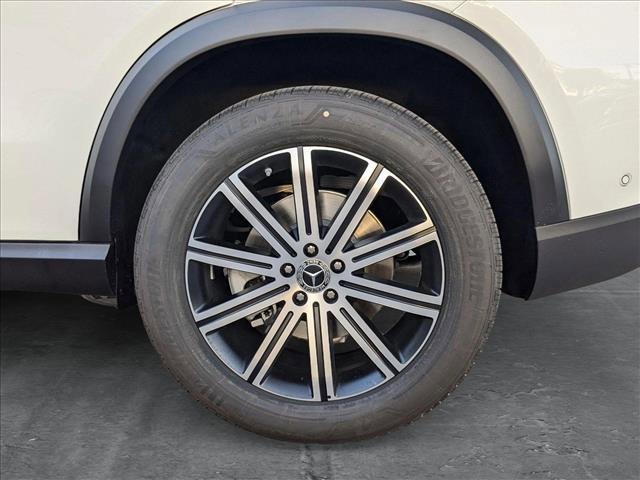 new 2025 Mercedes-Benz GLE 450e car, priced at $76,710