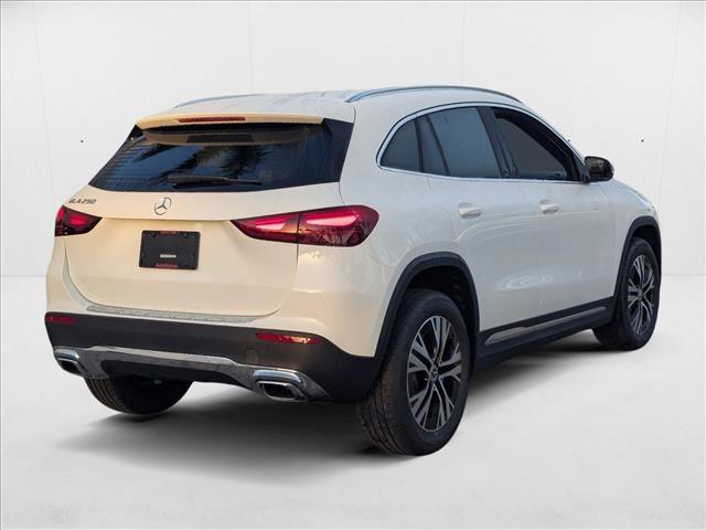 new 2026 Mercedes-Benz GLA 250 car, priced at $43,250