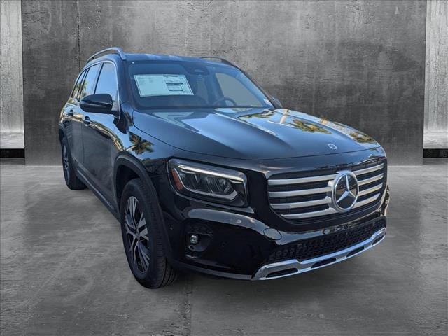 new 2025 Mercedes-Benz GLB 250 car, priced at $48,645