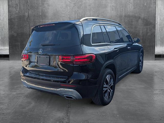 new 2025 Mercedes-Benz GLB 250 car, priced at $48,645