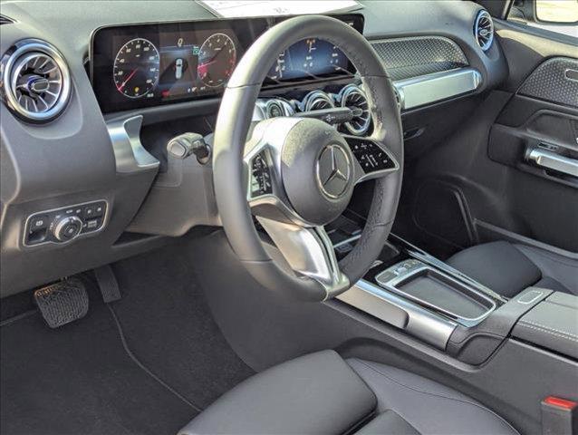 new 2025 Mercedes-Benz GLB 250 car, priced at $47,145