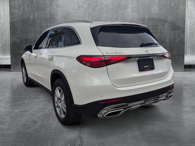 new 2025 Mercedes-Benz GLC 300 car, priced at $52,385