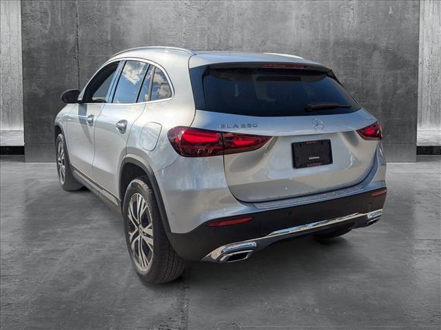 new 2025 Mercedes-Benz GLA 250 car, priced at $48,885