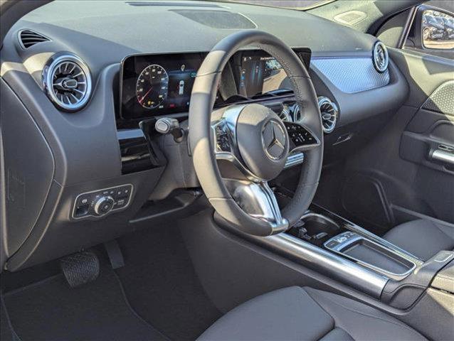 new 2025 Mercedes-Benz GLA 250 car, priced at $44,345