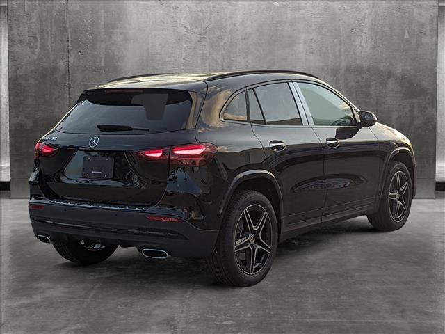 new 2024 Mercedes-Benz GLA 250 car, priced at $52,010