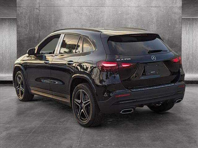 new 2024 Mercedes-Benz GLA 250 car, priced at $52,010