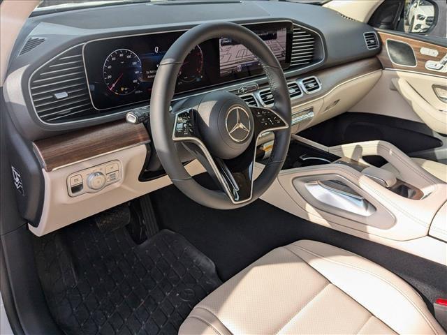 new 2025 Mercedes-Benz GLE 350 car, priced at $67,135