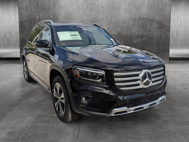 new 2025 Mercedes-Benz GLB 250 car, priced at $47,145