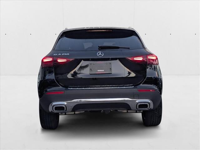 new 2026 Mercedes-Benz GLA 250 car, priced at $45,295