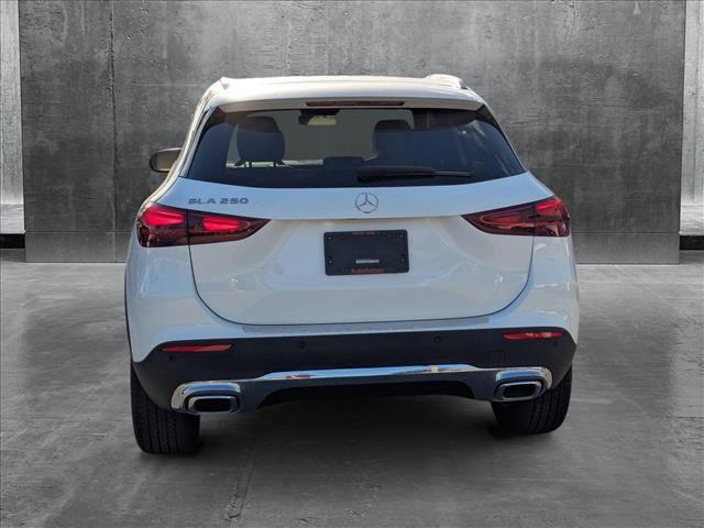 new 2025 Mercedes-Benz GLA 250 car, priced at $47,545