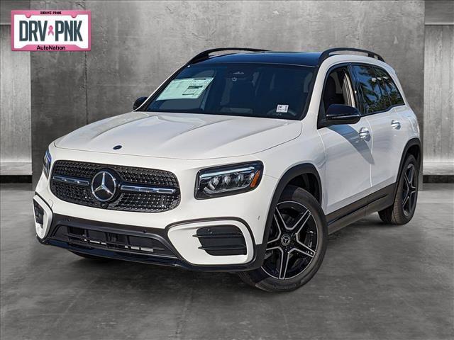 new 2024 Mercedes-Benz GLB 250 car, priced at $52,625