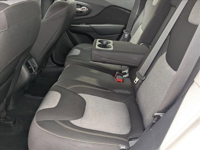 used 2015 Jeep Cherokee car, priced at $11,995