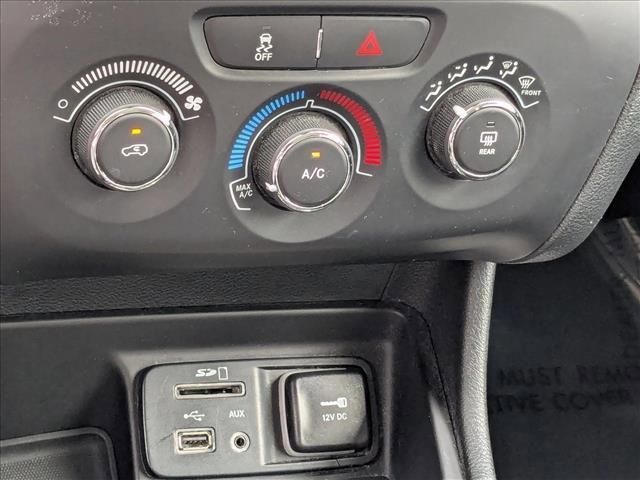 used 2015 Jeep Cherokee car, priced at $11,995