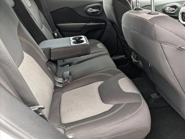 used 2015 Jeep Cherokee car, priced at $11,995