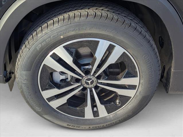 new 2025 Mercedes-Benz GLB 250 car, priced at $47,145