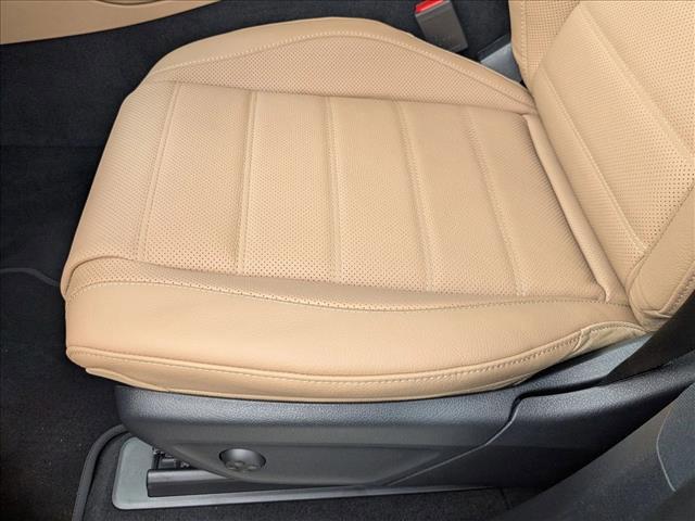 new 2026 Mercedes-Benz GLE 450 car, priced at $82,705