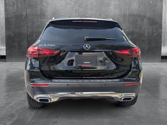 new 2025 Mercedes-Benz GLA 250 car, priced at $44,345