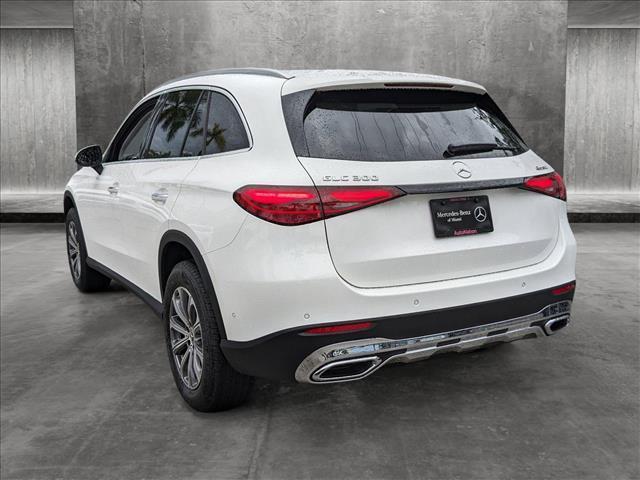 new 2024 Mercedes-Benz GLC 300 car, priced at $50,985