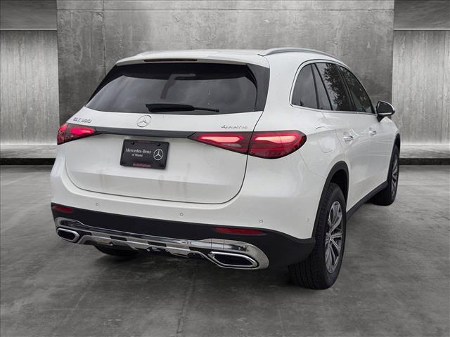 new 2025 Mercedes-Benz GLC 300 car, priced at $54,285