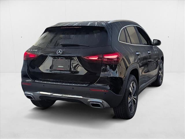 new 2026 Mercedes-Benz GLA 250 car, priced at $47,515