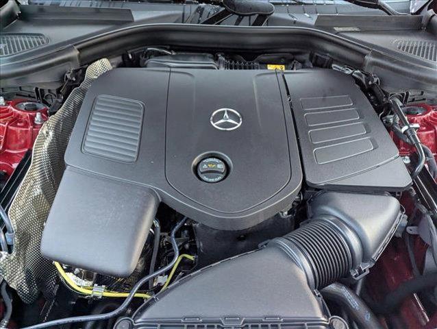 new 2025 Mercedes-Benz GLC 300 car, priced at $61,105