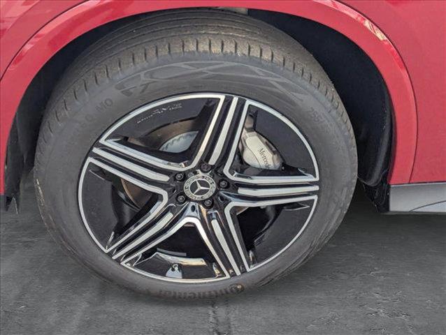 new 2025 Mercedes-Benz GLC 300 car, priced at $61,105