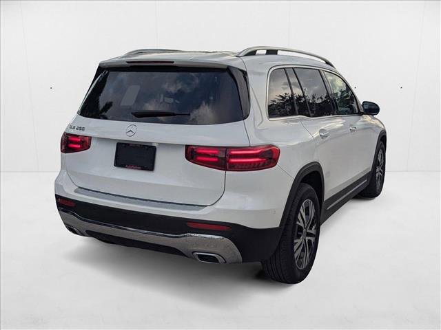 new 2025 Mercedes-Benz GLB 250 car, priced at $49,255