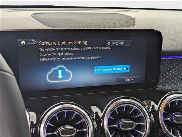 new 2025 Mercedes-Benz GLB 250 car, priced at $49,255