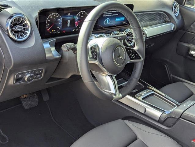 new 2025 Mercedes-Benz GLB 250 car, priced at $47,145