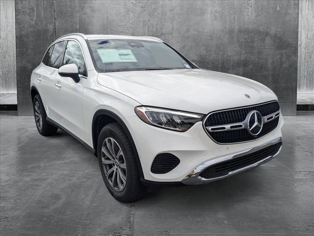 new 2025 Mercedes-Benz GLC 300 car, priced at $52,785