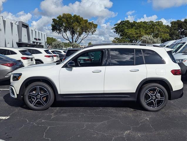 new 2025 Mercedes-Benz GLB 250 car, priced at $51,975