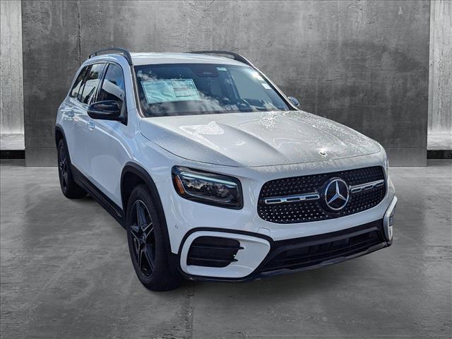 new 2025 Mercedes-Benz GLB 250 car, priced at $51,975