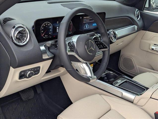 new 2025 Mercedes-Benz GLB 250 car, priced at $49,580
